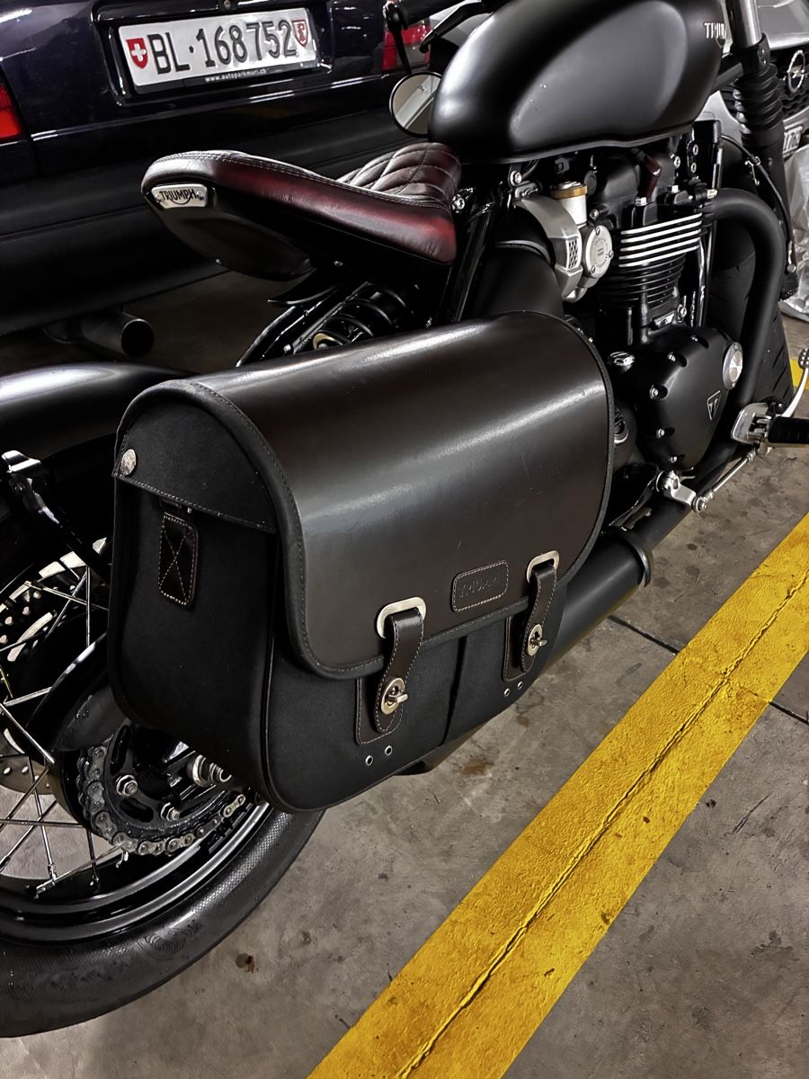 Altro: Triumph Bobber Black – Nuovo (secondo la descrizione) da MUTTENZ venduto da gfe_bdd9 3
