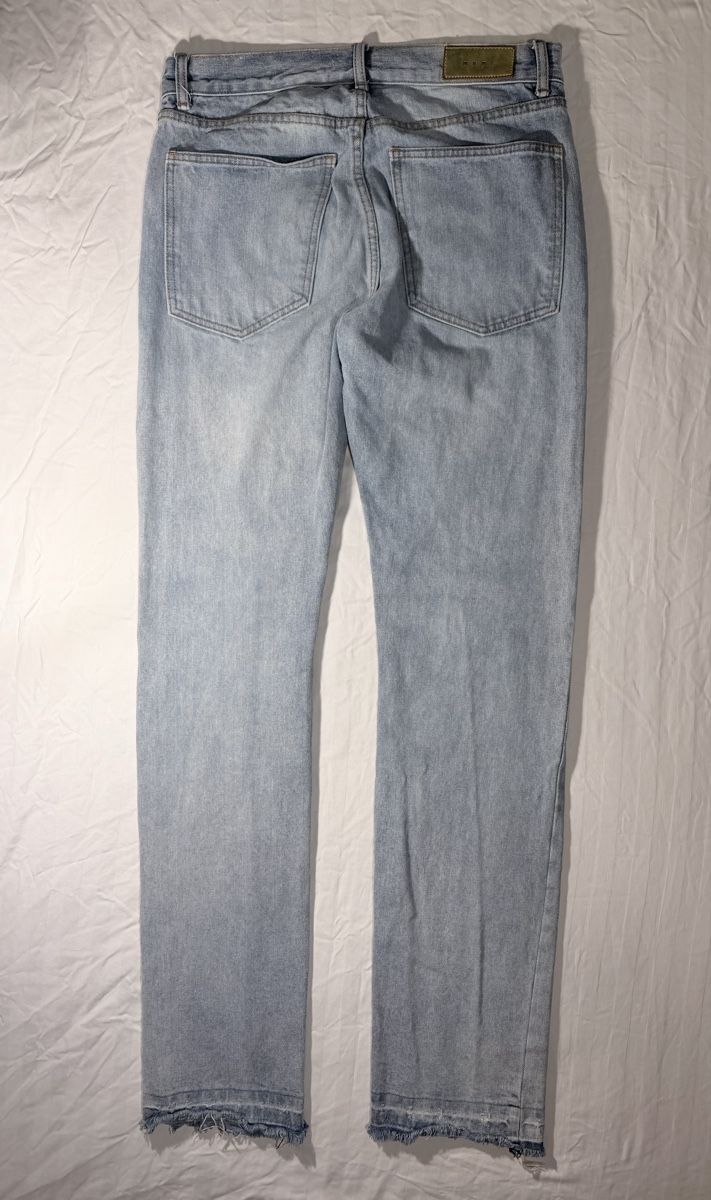 MNML Jeans: LIGHT BLUE SKELETON PRINT JEANS – Usato da Kloten venduto da Rareera 1