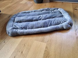 Verschiedene neue Tierbetten