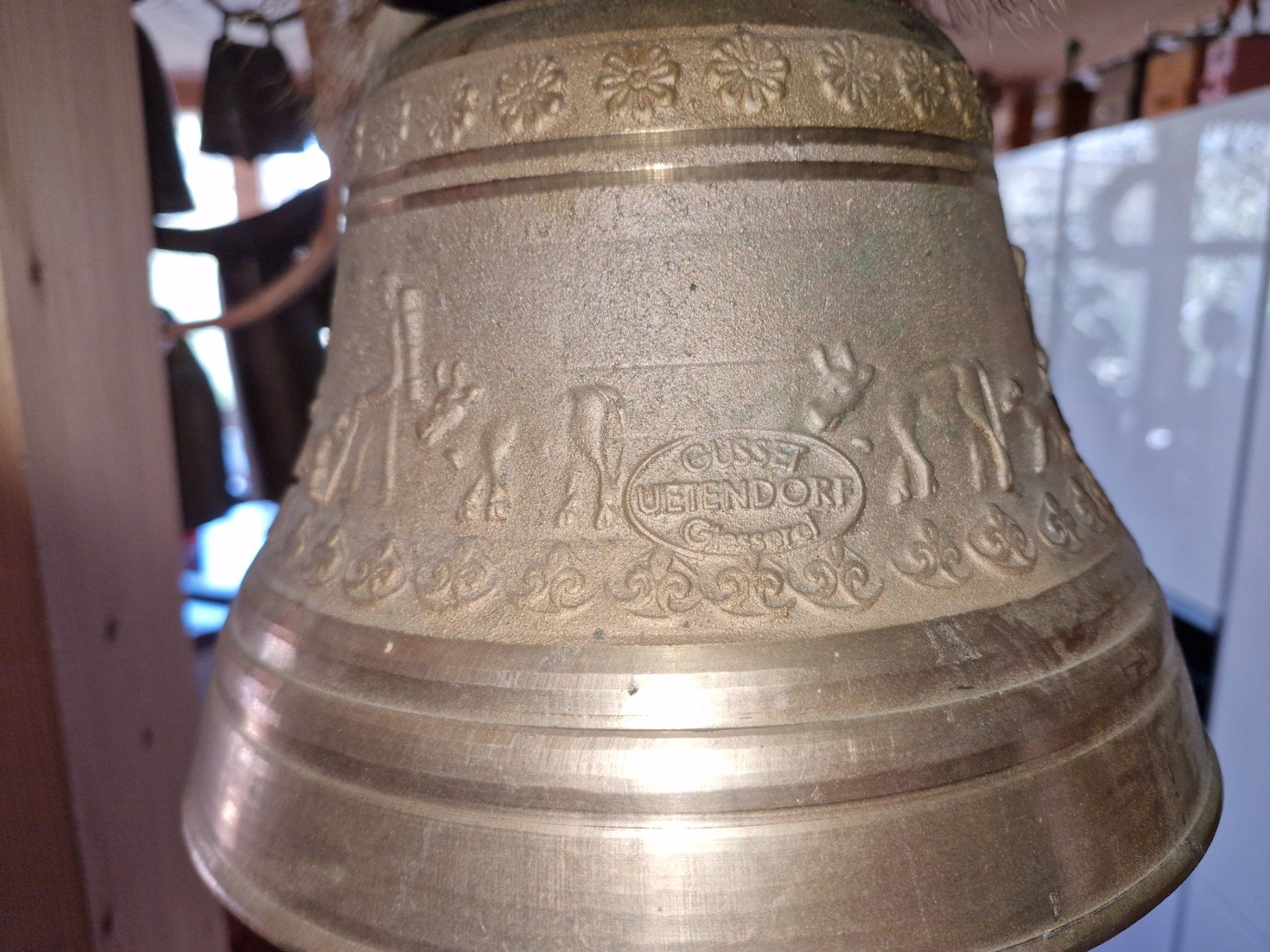 Cloches & sonnailles: Glocke Treichel – D'occasion à Guarda par rue_bpd7 1