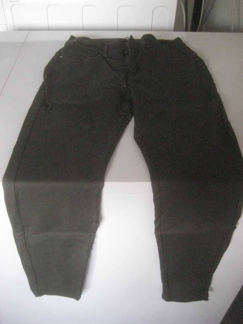 Zebra Pantalons: DAMEN  HOSE – D'occasion à Uster par flocke1