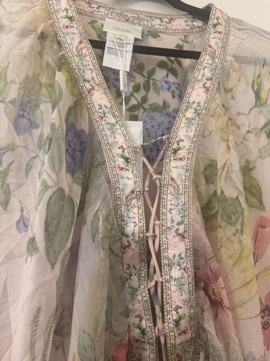Camicette: Camilla Seide Bluse Gr 38-40  – Nuovo (secondo la descrizione) da Luzern venduto da TENDIMO 1