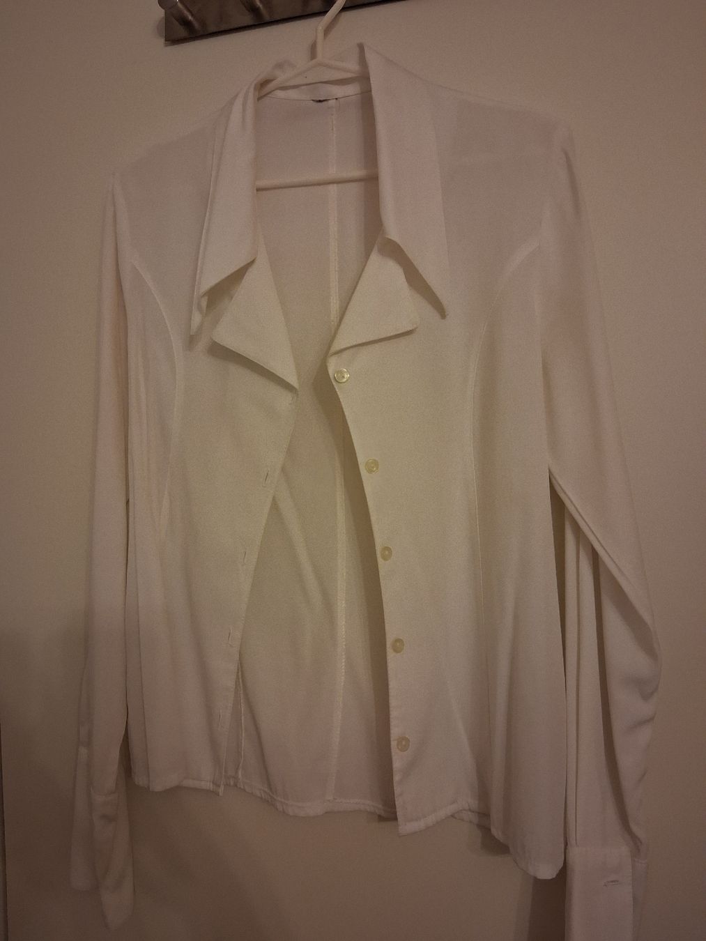 Blusen: weisse Bluse elegant Gr.36/S – Gebraucht aus Zürich von Leders 1