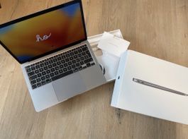 Apple MacBook Air Retina 13" 2020, Top Zustand, OVP