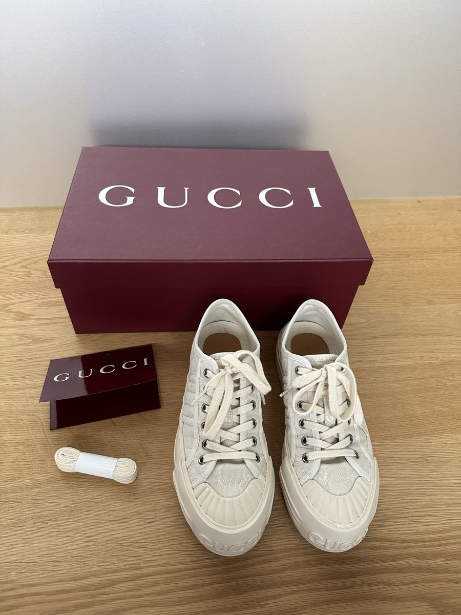 Gucci Damenschuhe: Gucci Sneaker  – Gebraucht aus Neuhausen von ann_t9kn