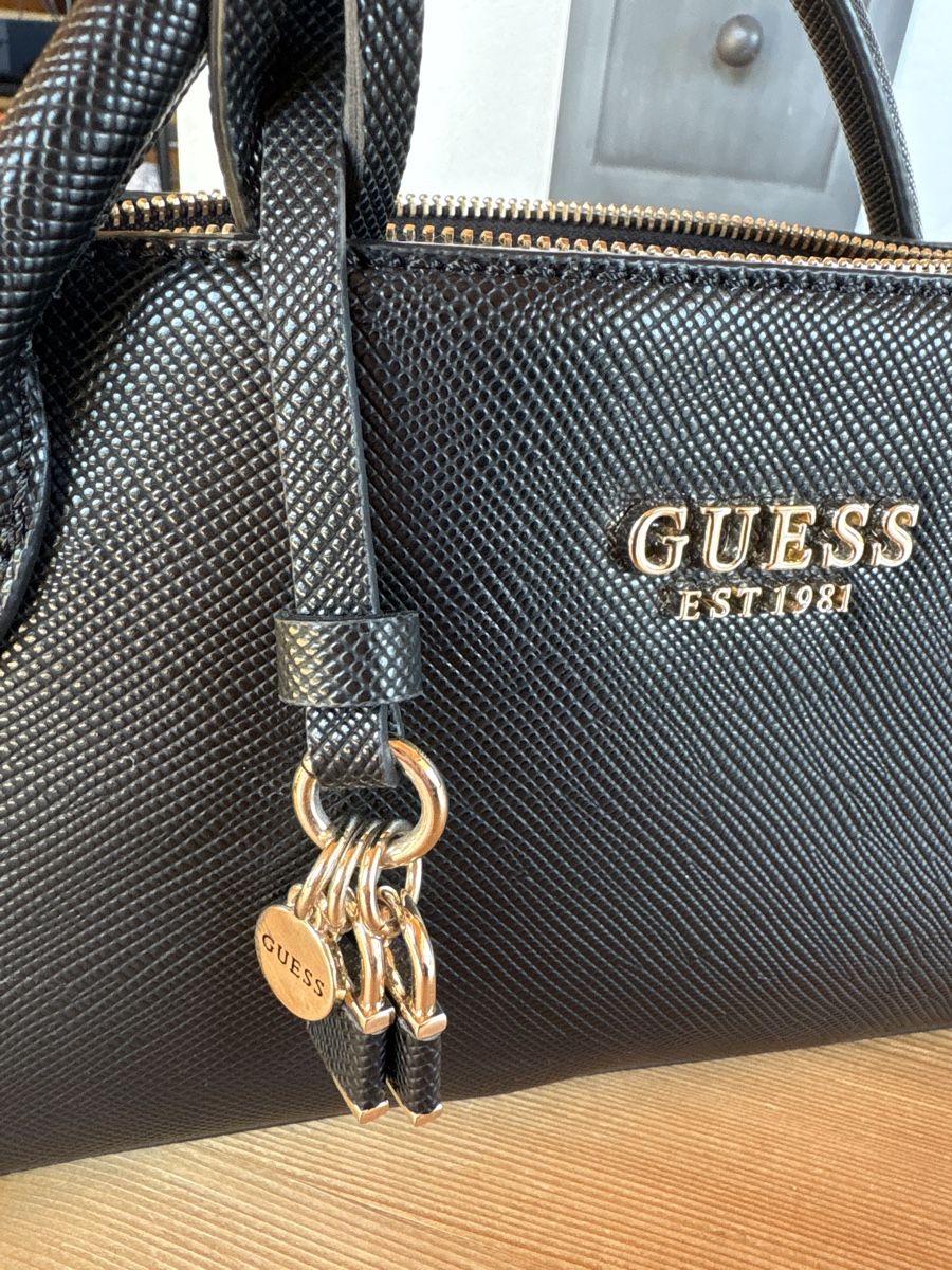 Guess Borse da donna: Neue kleine Tasche von GUESS – Nuovo (secondo la descrizione) da Môtier (Vully) venduto da Iljos 5
