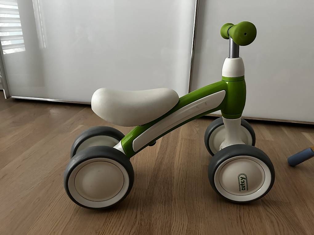Fahrzeuge für Kinder: Kinder Velos/Lernlaufhilfe – Gebraucht aus St. Gallen von jol_yrm2 1