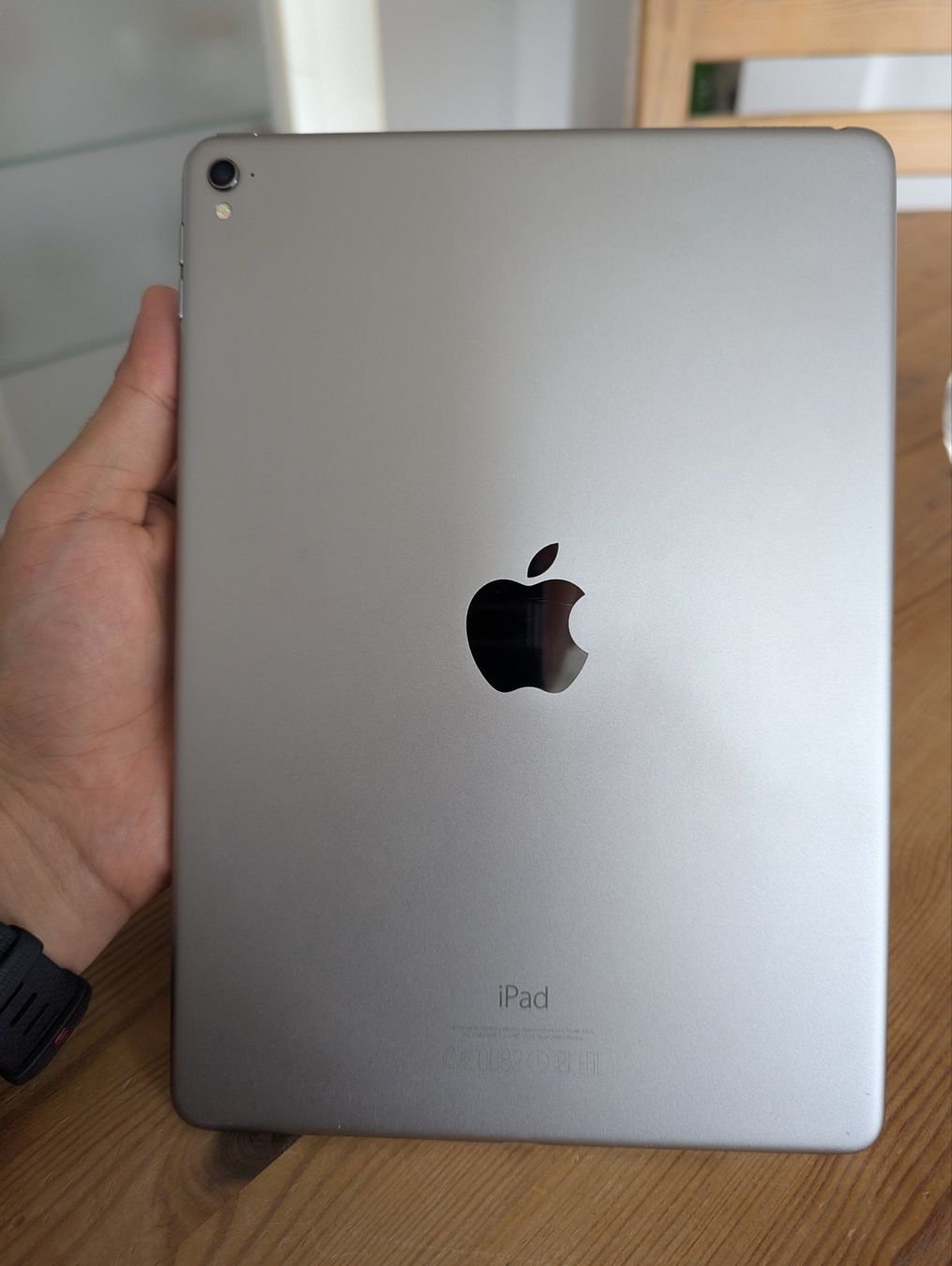 Apple Tablet PC: iPad Pro 9.7" – Usato da Ennenda venduto da moritzschiesser 1