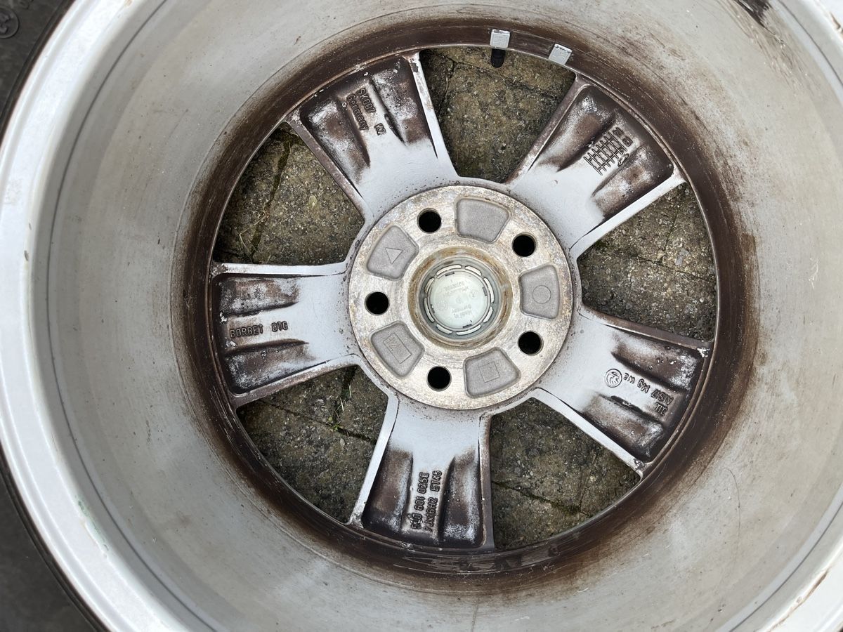 Pneumatici & Ruote complete: Skoda Räder 16 Zoll – Usato da Zürich venduto da Porto0 2