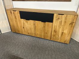 Sideboard LUGANO Wildeiche massiv Glas anthrazit 210 x 90 cm