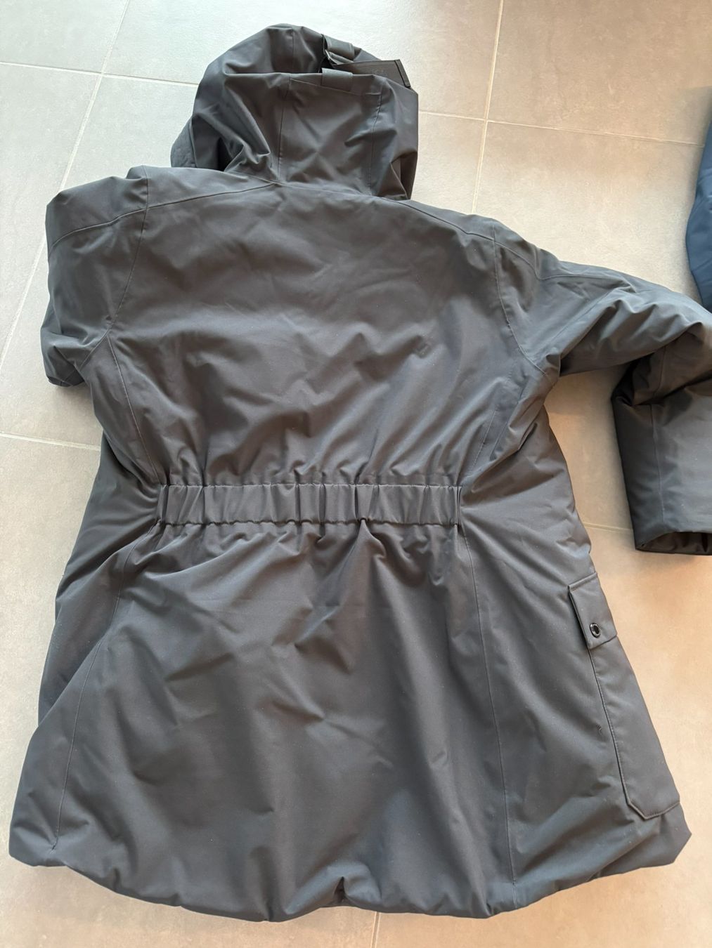Peak Performance Jacken: Peak Performance W HYPER PARKA – Gebraucht aus Eich von akkilokipok 4