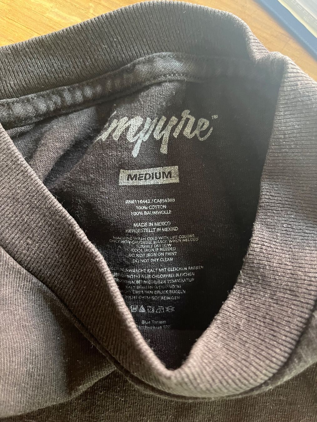 T-shirt: Empyre T-Shirt schwarz M – Usato da Niederscherli venduto da noa_tc6b 2
