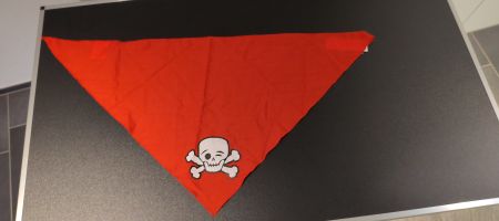 Rotes Dreieckstuch Bandana Pirat Totenkopf (ca. 80cm)