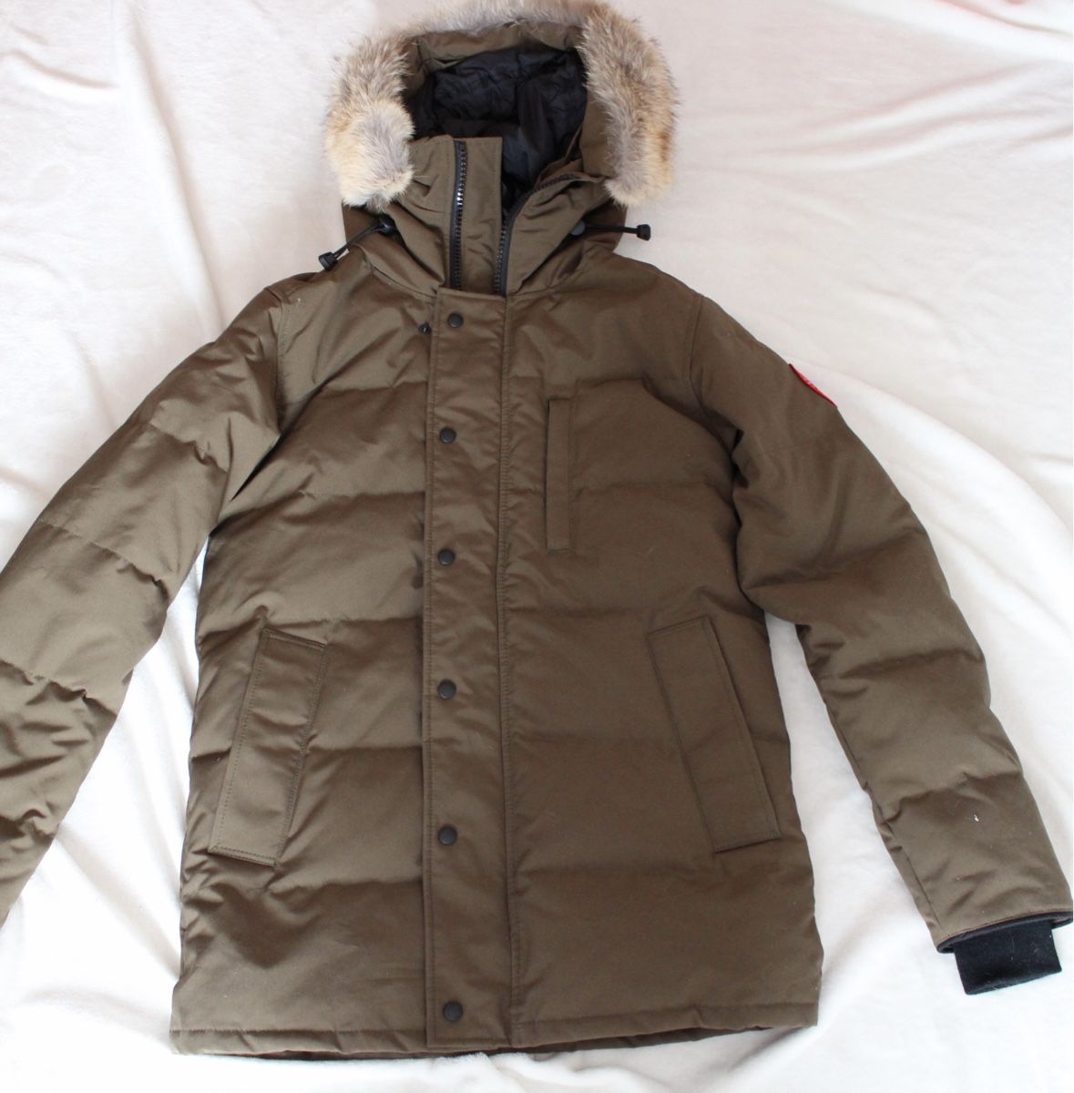 Canada Goose Giacche: Canada Goose kaki – Nuovo (secondo la descrizione) da Essertines-Rolle venduto da Nono_1802
