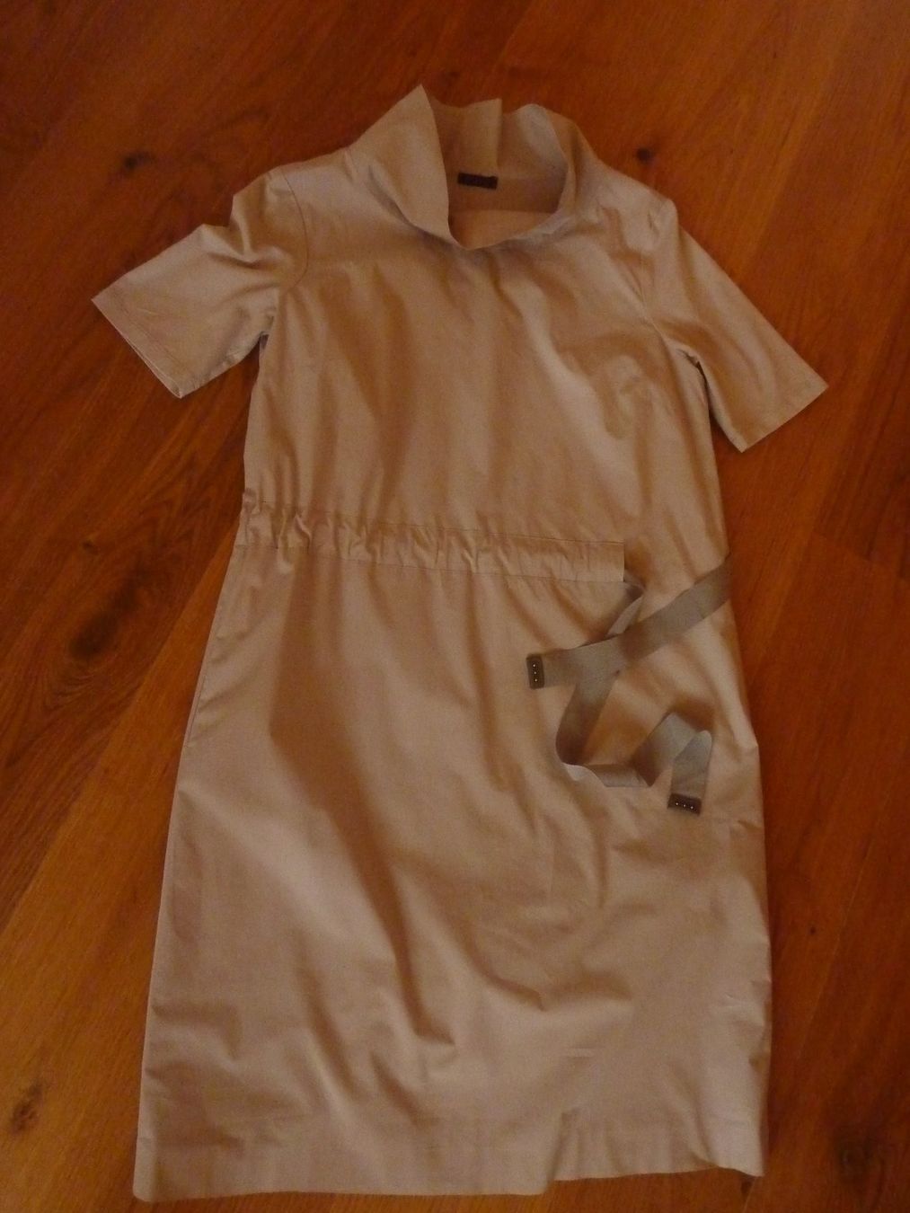 Peserico Vestiti: Peserico Baumwollkleid 34/36 – Nuovo (secondo la descrizione) da Waldstatt venduto da Kananaskis1 7