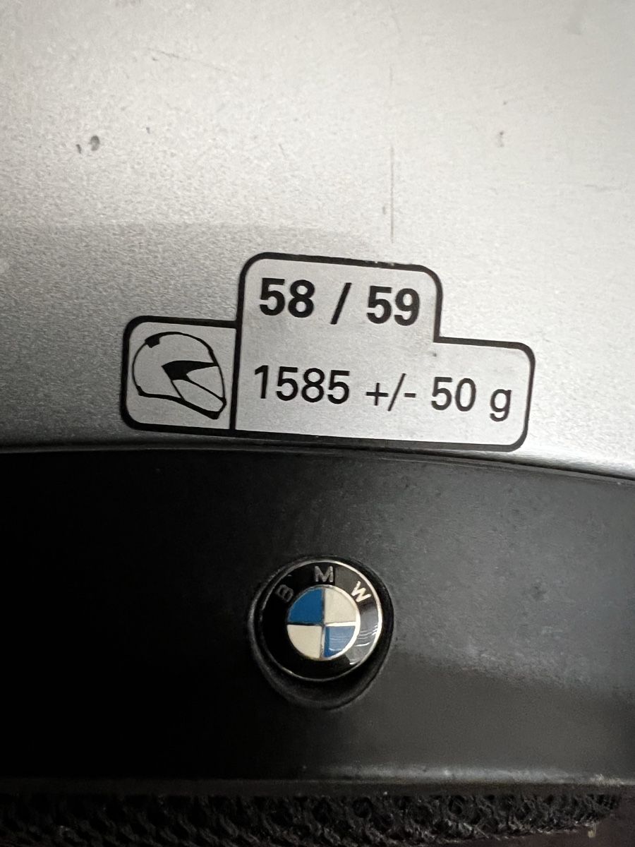 BMW Casques & visières: Integralhelm BMW Silber Grösse 58/59 gebraucht – D'occasion à Niederwangen BE par KFI 7