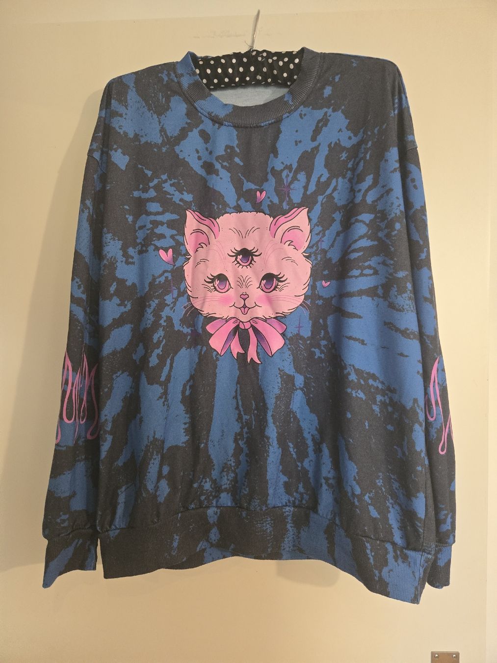 Maglioni & Felpe: Cooler Pullover mit Katzenmotiv, Grösse M – Nuovo (secondo la descrizione) da Dübendorf venduto da Timulka