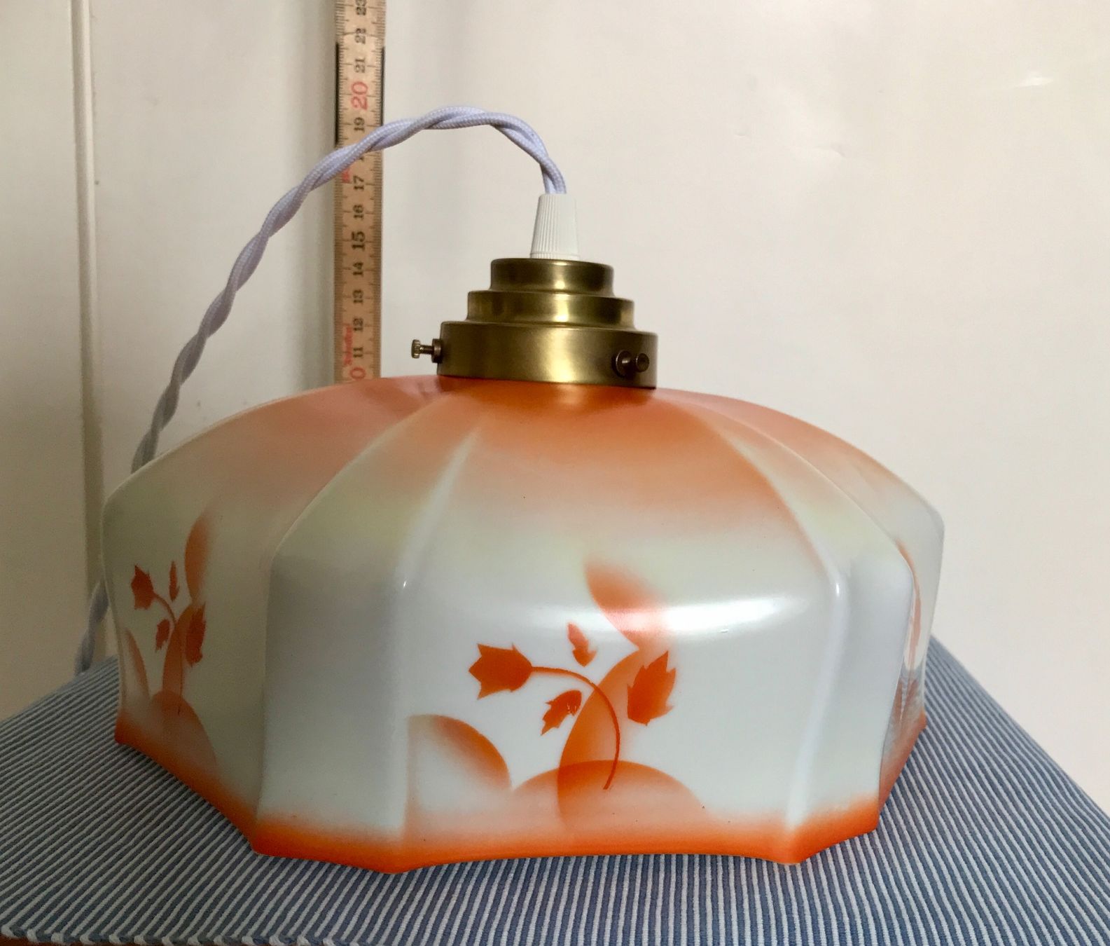 Kronleuchter & Deckenlampen: Vintage Deckenlampe – Gebraucht aus Basel von nostanz 2