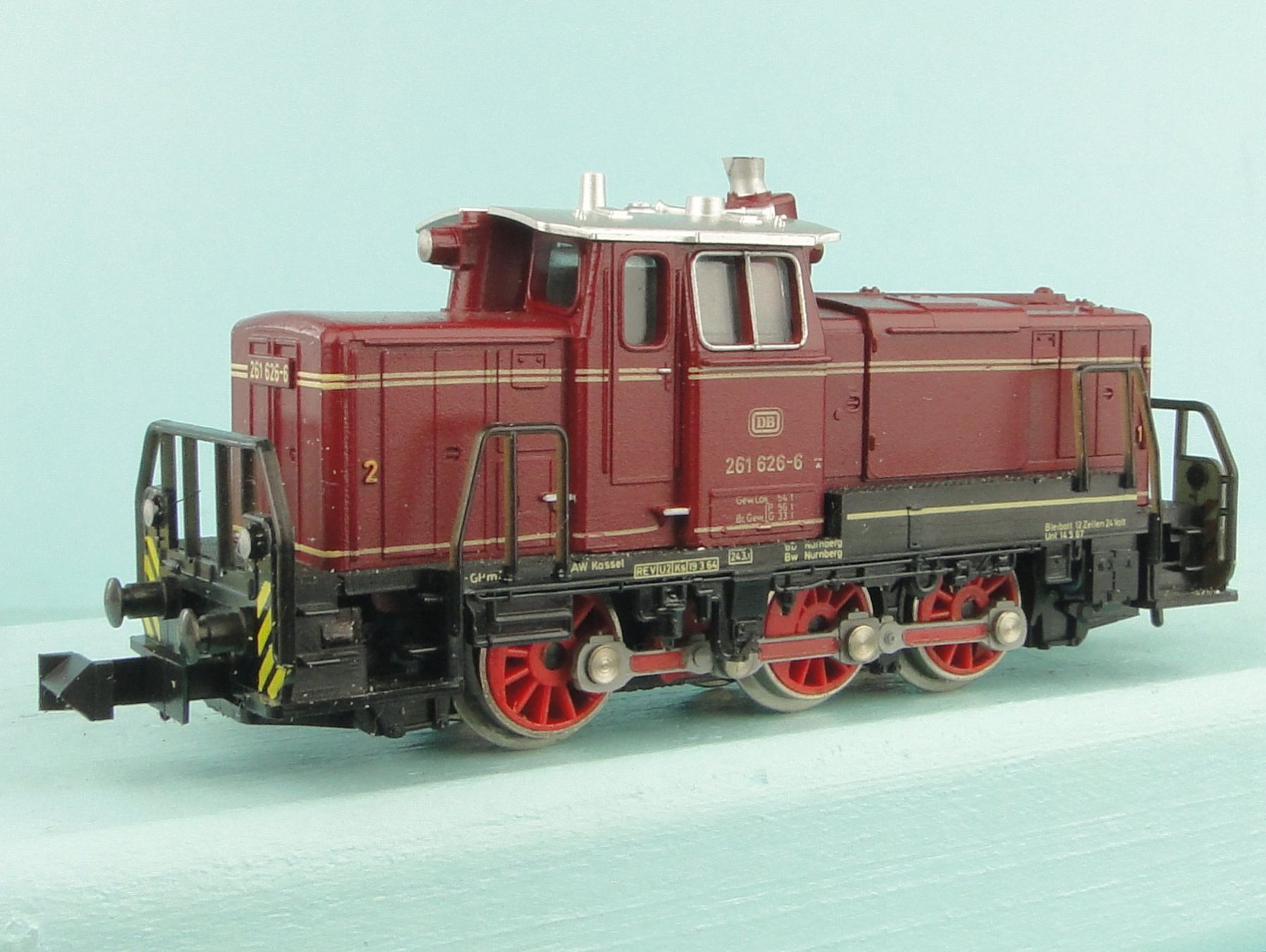 Trix Modellini di ferrovie: Minitrix 2064 BR 261 – Usato da Bülach venduto da Albitrain 4