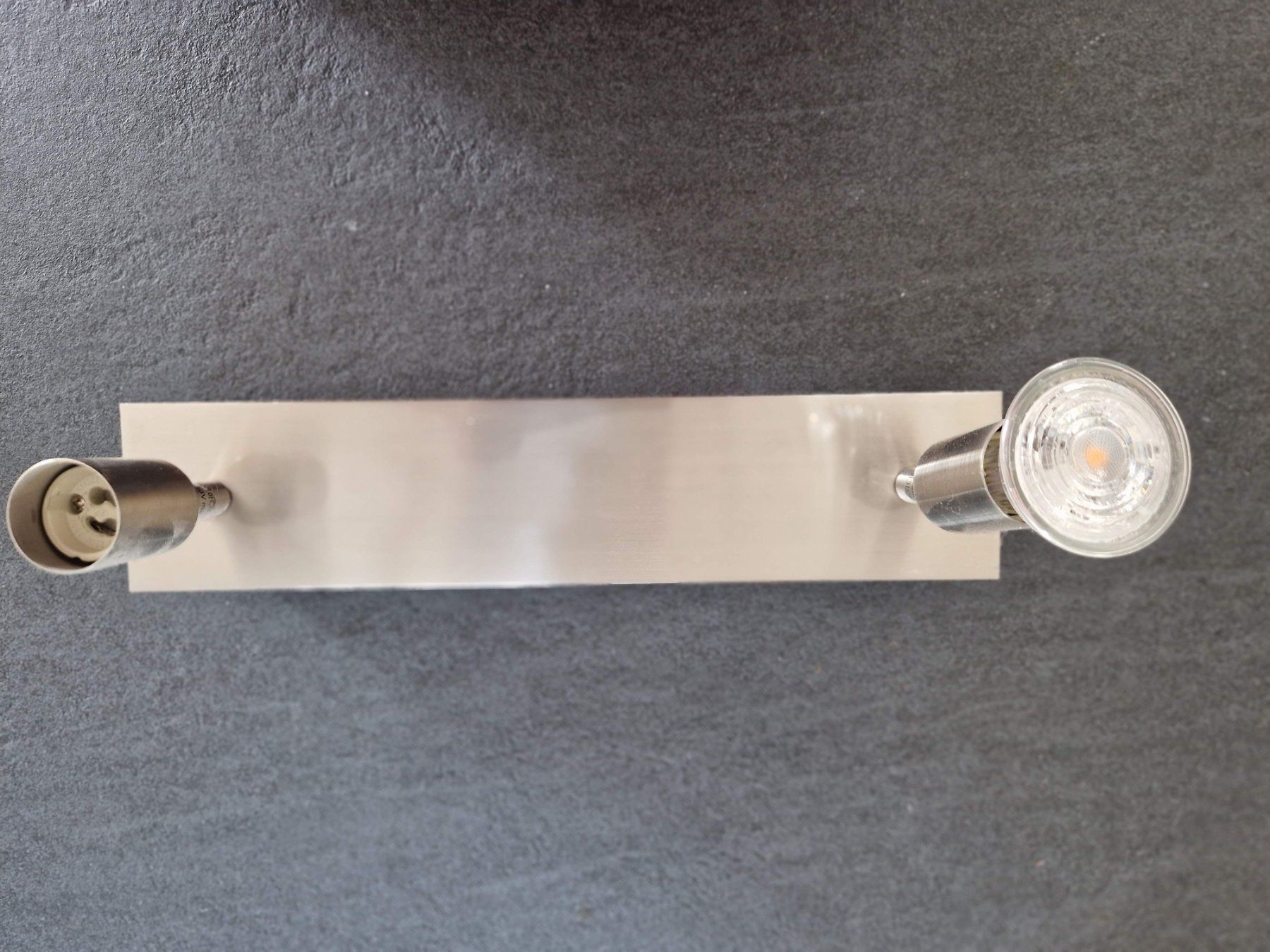 Lampade: ¨FISCHER - ORBIT 2-flammiger Spotbalken – Usato da Aadorf venduto da Sundg 1