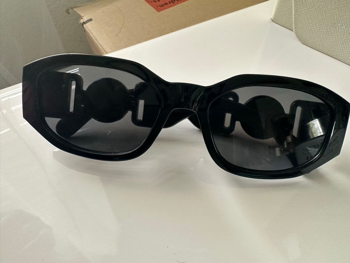Occhiali & Lenti: Lunettes soleil bon état – Usato da Biel/Bienne venduto da orange1