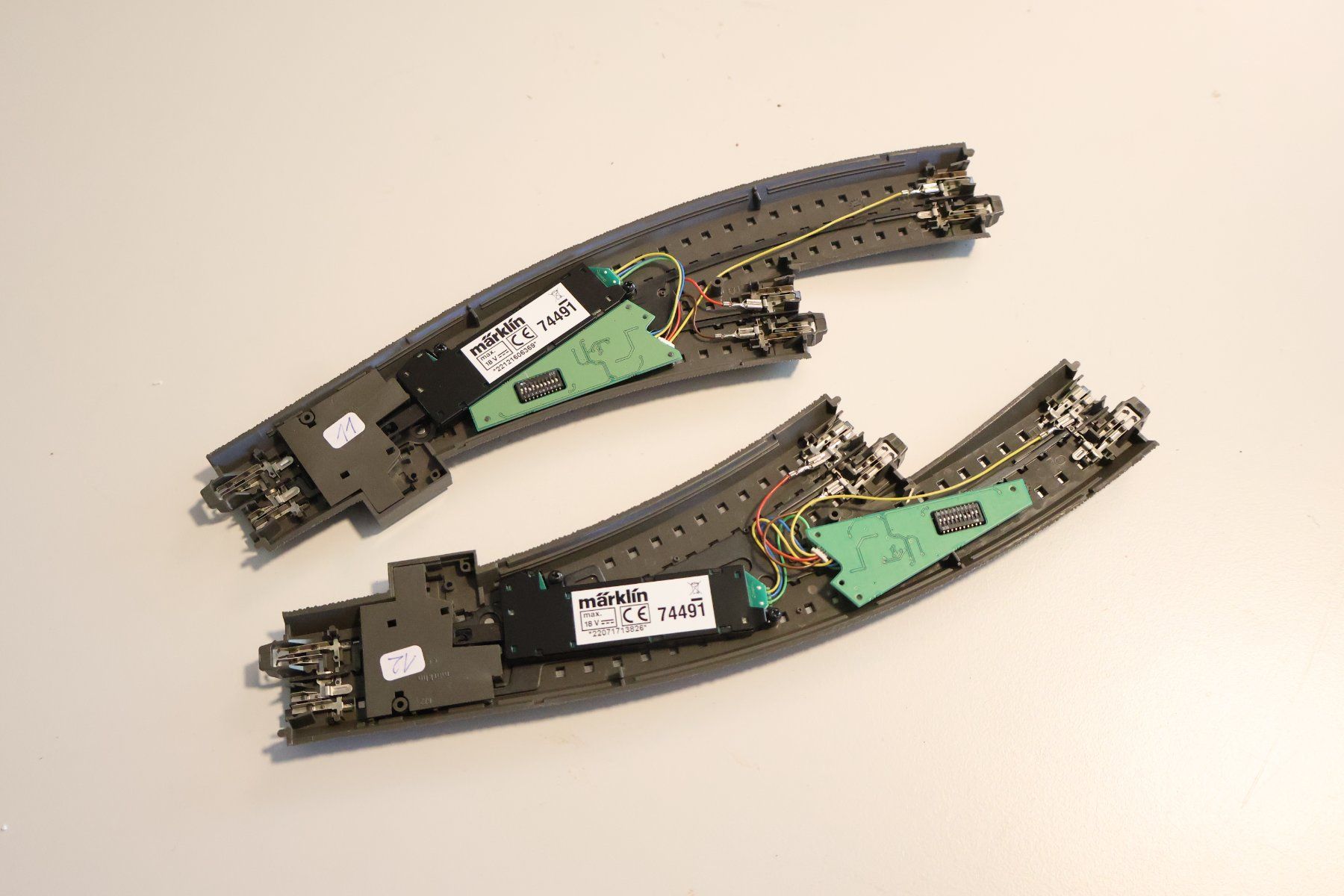 Märklin Modellini di ferrovie: Märklin Digital Weichen + C-Gleis Set 24904 - NP: 200.- – Usato da Winterthur venduto da Monstera 4