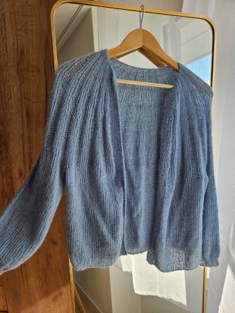 💙 Handgestrickte Strickjacke mit Babyalpaka & Merinowolle