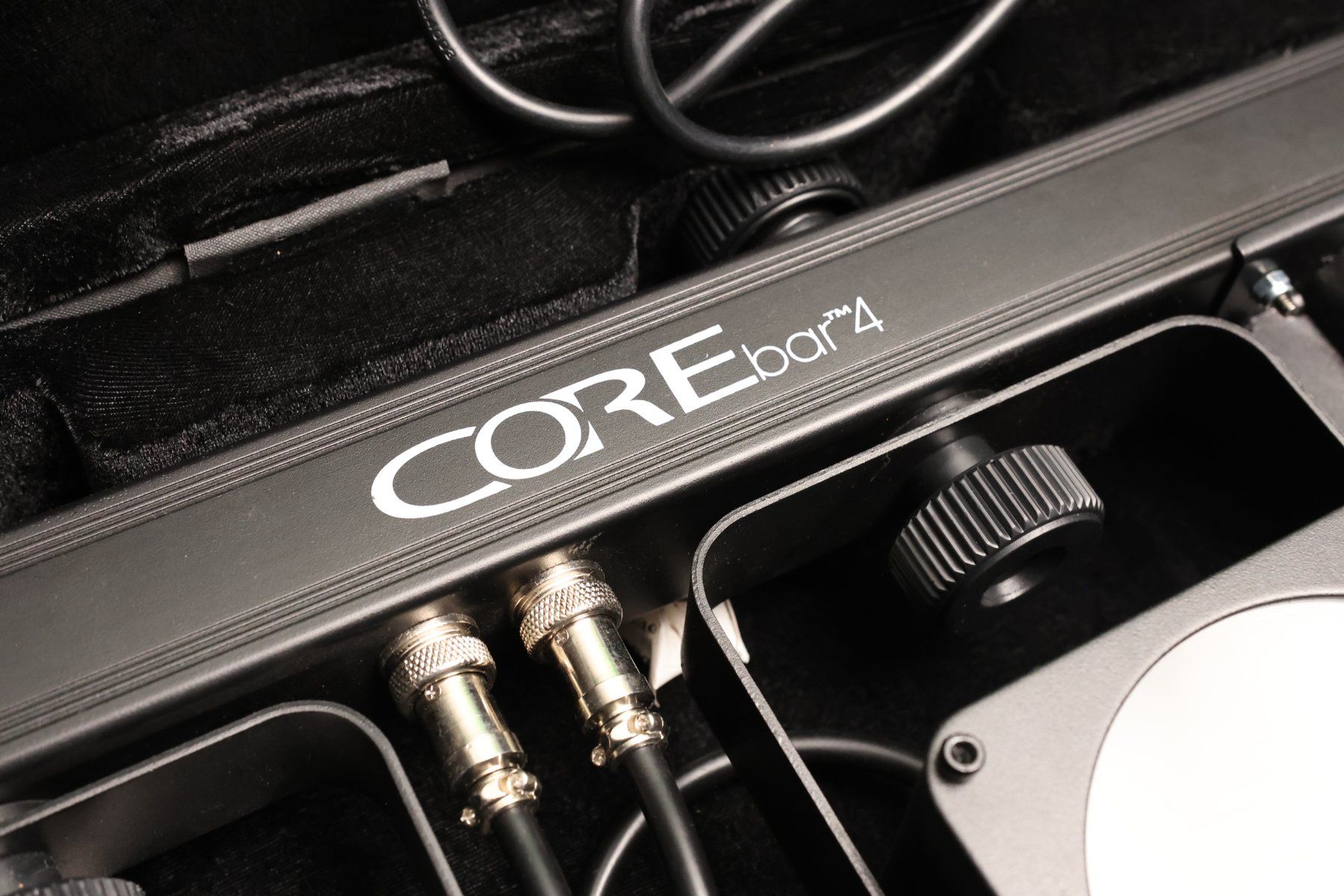 Lampes: Chauvet DJ COREbar 4 kit éclairage LED + trépied – D'occasion à Cologny par Mig210 3