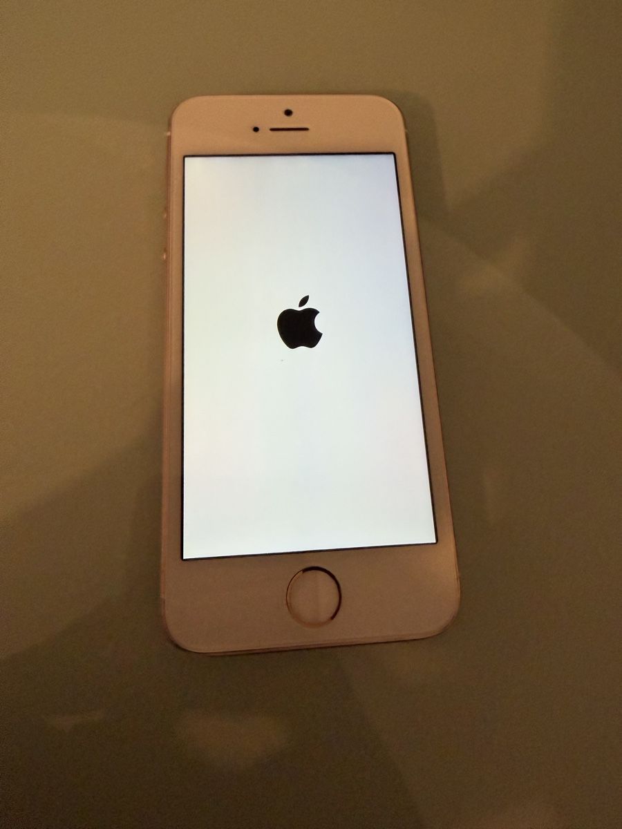 Apple Portables: iPhone SE 128GB - Rose Gold - Good Condition – D'occasion à Altstätten SG par ProPCH