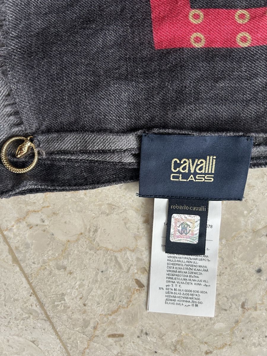 Roberto Cavalli Foulard & Sciarpe: Sciarpa Cavalli CLASS – Nuovo (secondo la descrizione) da Locarno venduto da Matic04 4
