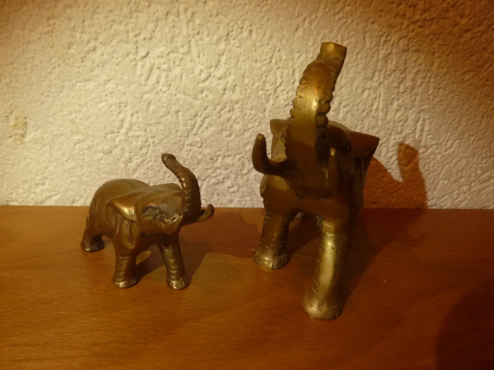 Statuette: Zwei schöne Handgefertigte Elefanten Figuren Messing – Usato da Hochfelden venduto da swissice 1