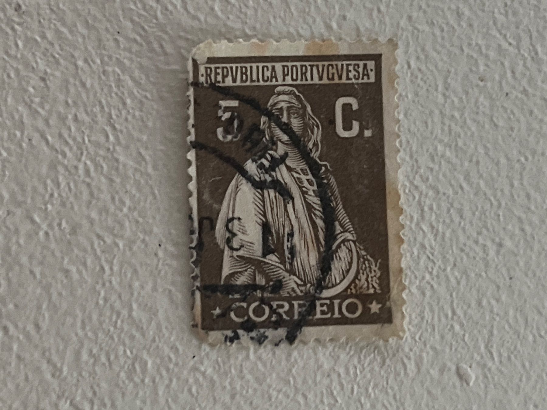 Tutti i francobolli: Portugal Briefmarke ab 0.50 CHF – Usato da Chiasso venduto da AzenYa