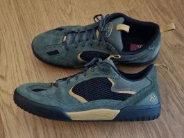 éS  Skate Schuhe Grösse 45
