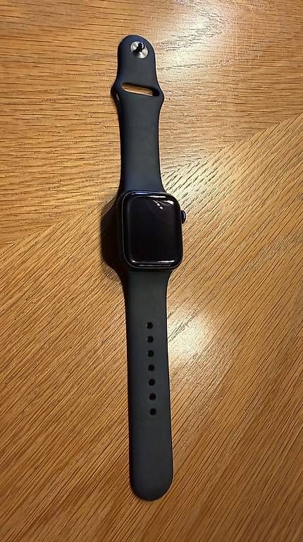 Smartwatch: Apple Watch Series 7 41mm Cellular – D'occasion à Schwarzenburg par Tiiago.Pe 3