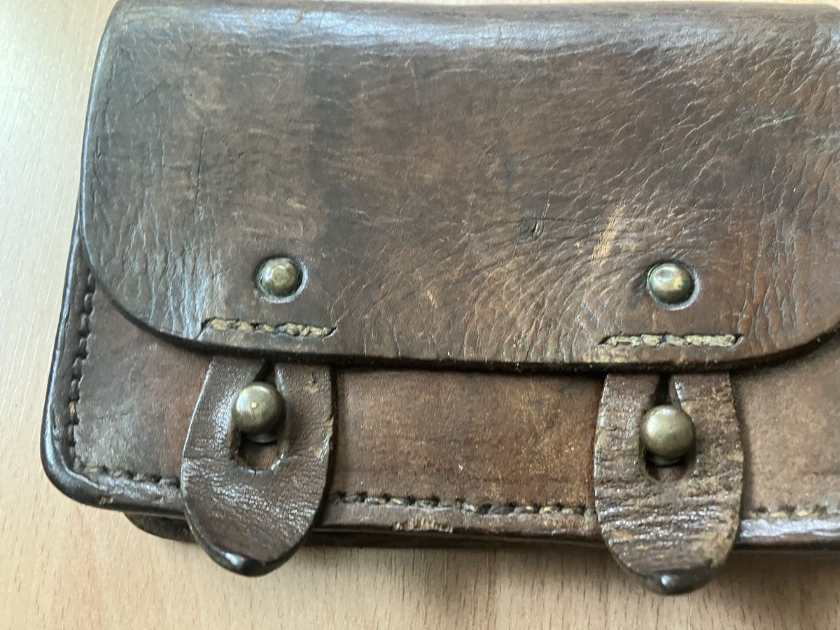 Cinture: Leather belt pouches – Usato da Zürich venduto da Classic_Collection_Zurich 2