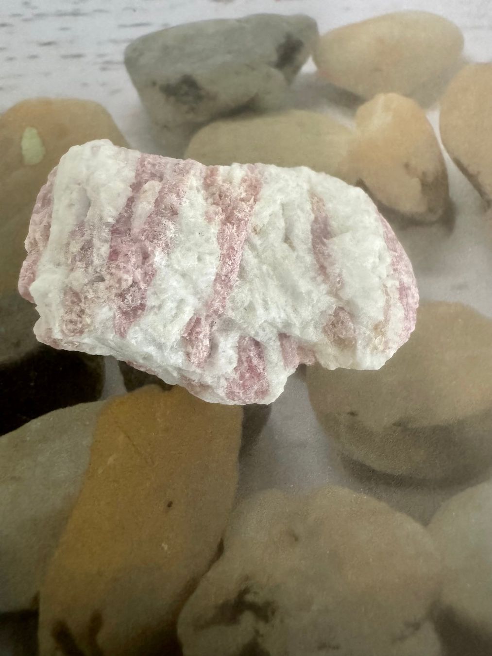 Pierres précieuses: Turmalin-rosa roh – Neuf (Voir description) à Biberist par Steine