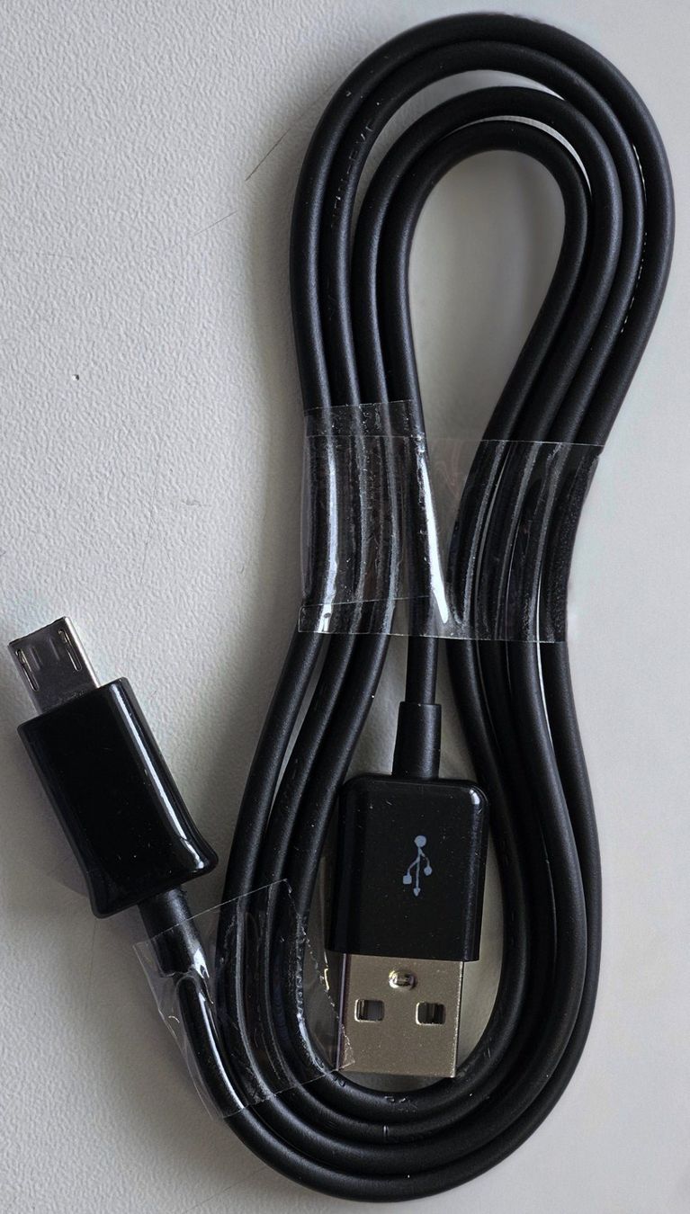 Cavi: USB-A Kabel schwarz, Länge 1 Meter – Usato da Seengen venduto da Wiederverwender