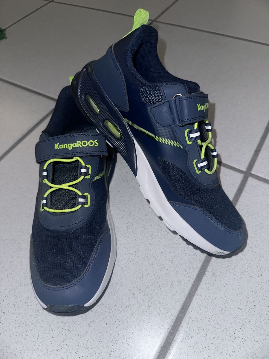 Schuhe für Jungen: KangaROOS Turnschuhe Gr. 38 – Gebraucht aus Buus von 2019dp 2