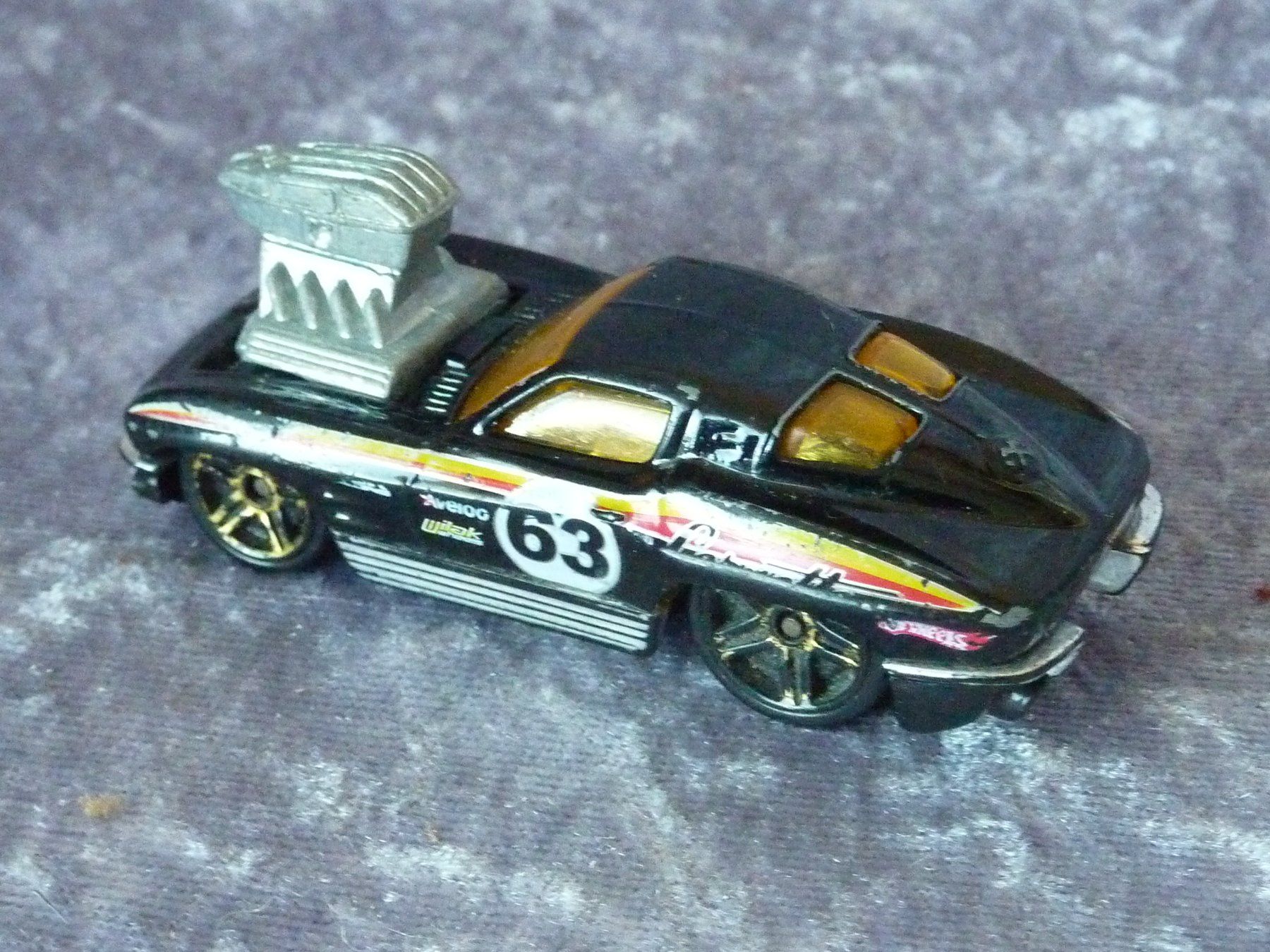 Hot Wheels Voitures modèles: 63 Corvette mit Blower  1:64 – D'occasion à Dürrenäsch par Cobra1ch 2
