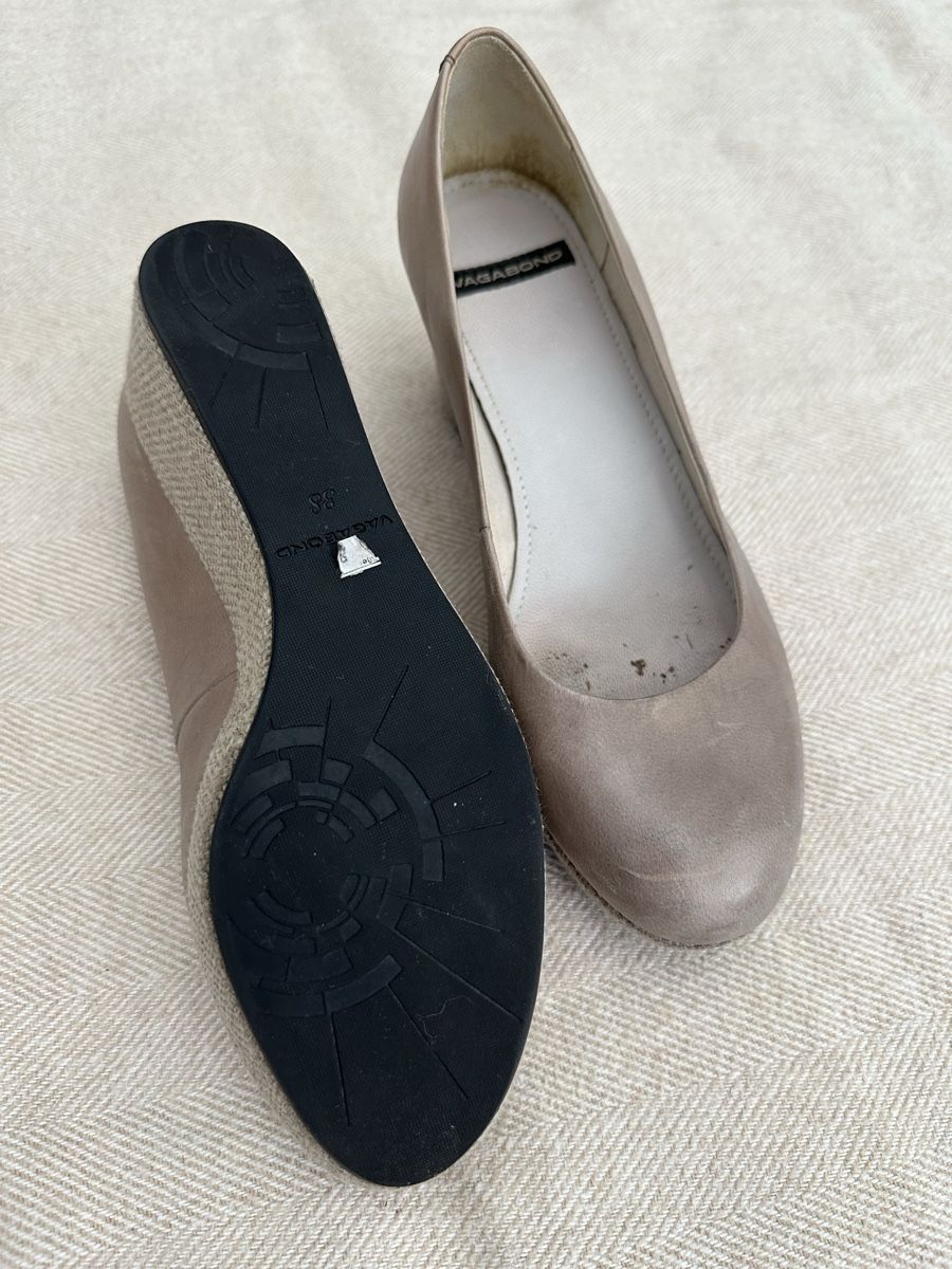 Vagabond Chaussures femmes: Vagabond Pumps Keilabsatz – D'occasion à Tägerwilen par Golf1 1