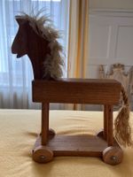 Grosses Rössli Hü Holz Pferd Spielzeug Spielsachen