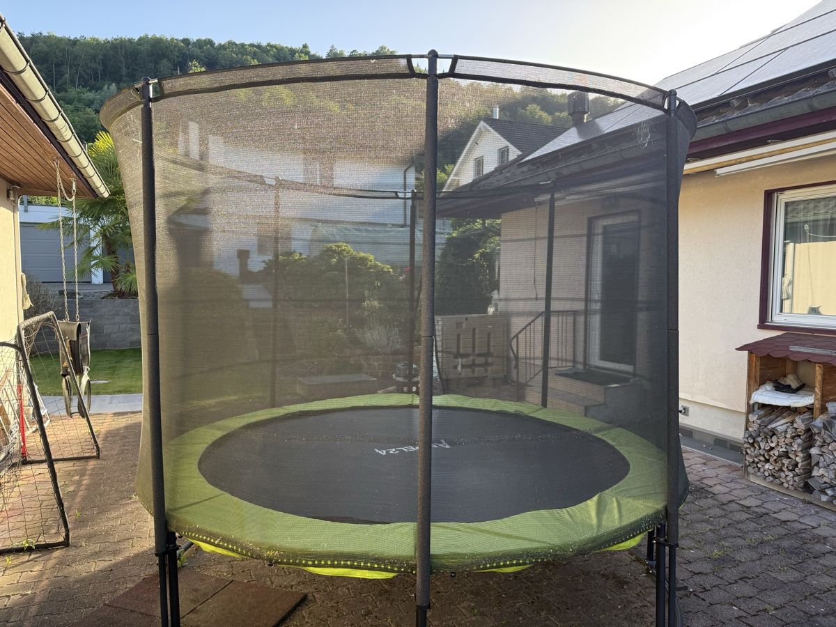 Trampolini: Trampolin Ampel 24 305cm – Usato da Bad Zurzach venduto da Shine10