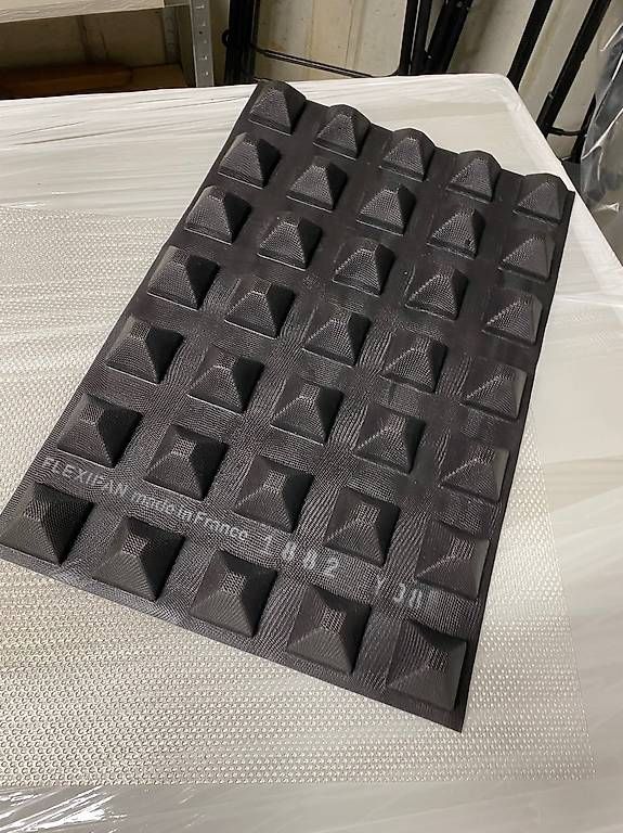 Teglie da forno: Silikonbackform Pyramide – Usato da Uerkheim venduto da rocker01 1