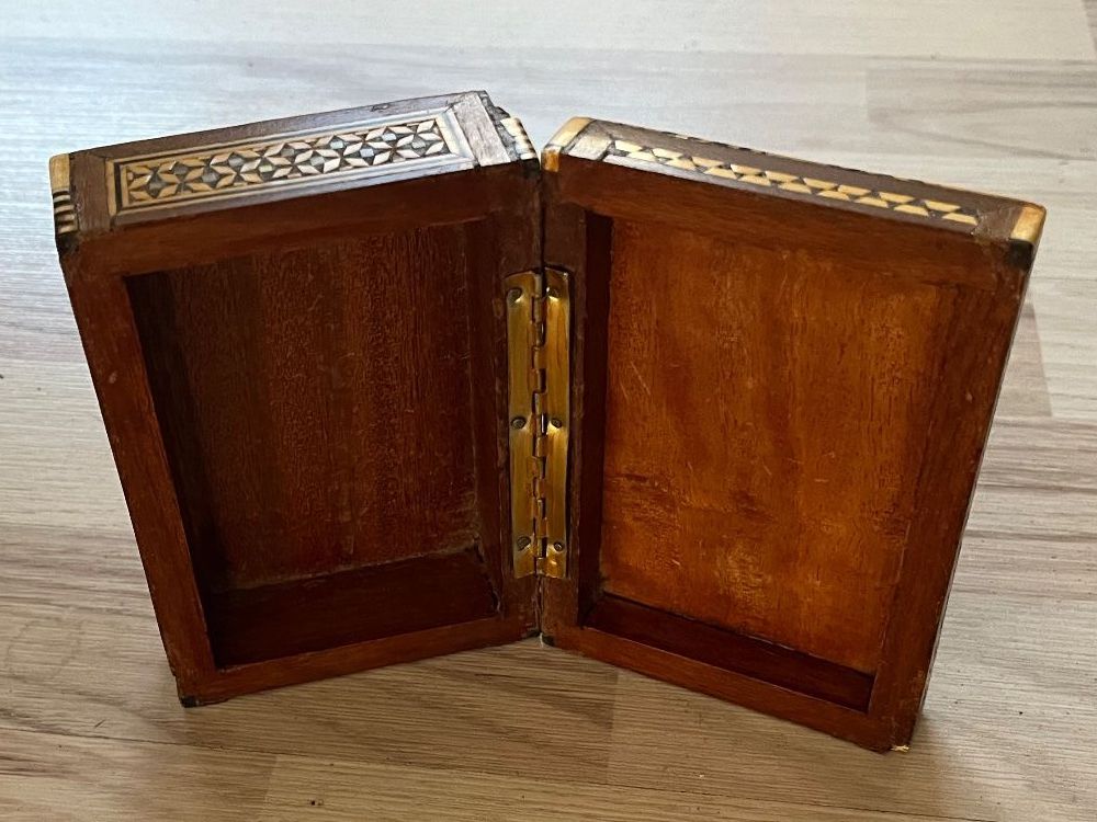 Barattoli: Wunderschöne MOSAIK-SCHMUCK-DOSE / Perlmutt-Effekt / Top! – Usato da Islikon venduto da sav_m8xk 5