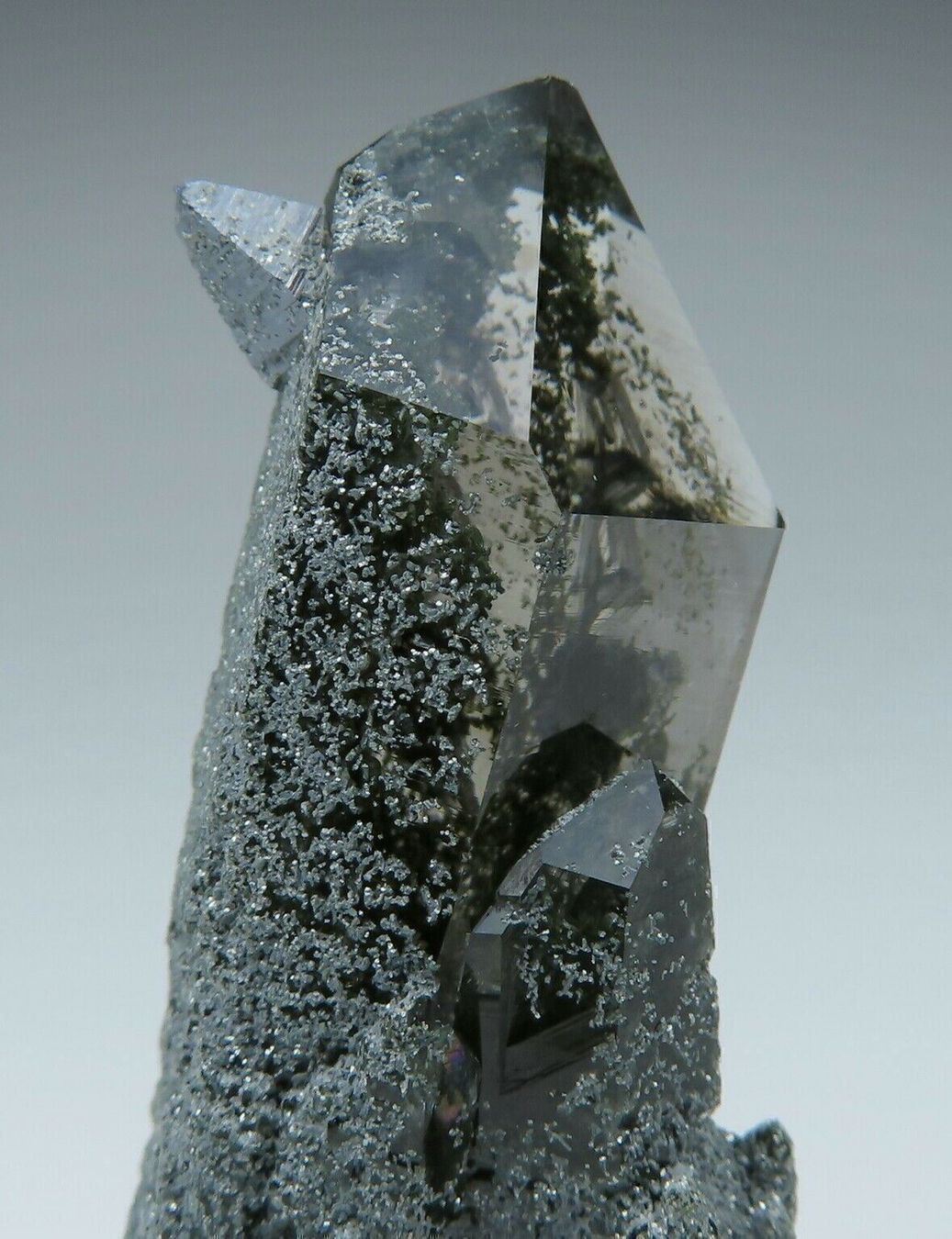 Minerali & Pietre curative: Anatas auf Quarz – Usato da Schinznach Bad venduto da Demerald