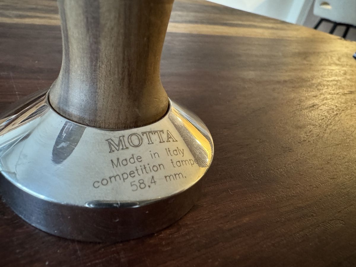 Elettrodomestici da cucina: Motta Tamper 58,4mm  – Usato da Zürich venduto da L_Graf 2