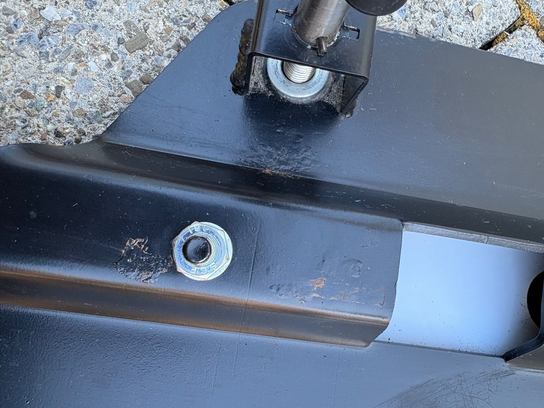 VW Tutti i ricambio: Doppeldrehsitz Konsole VW T5/T6 – Usato da Schwyz venduto da jil_ms9r 7