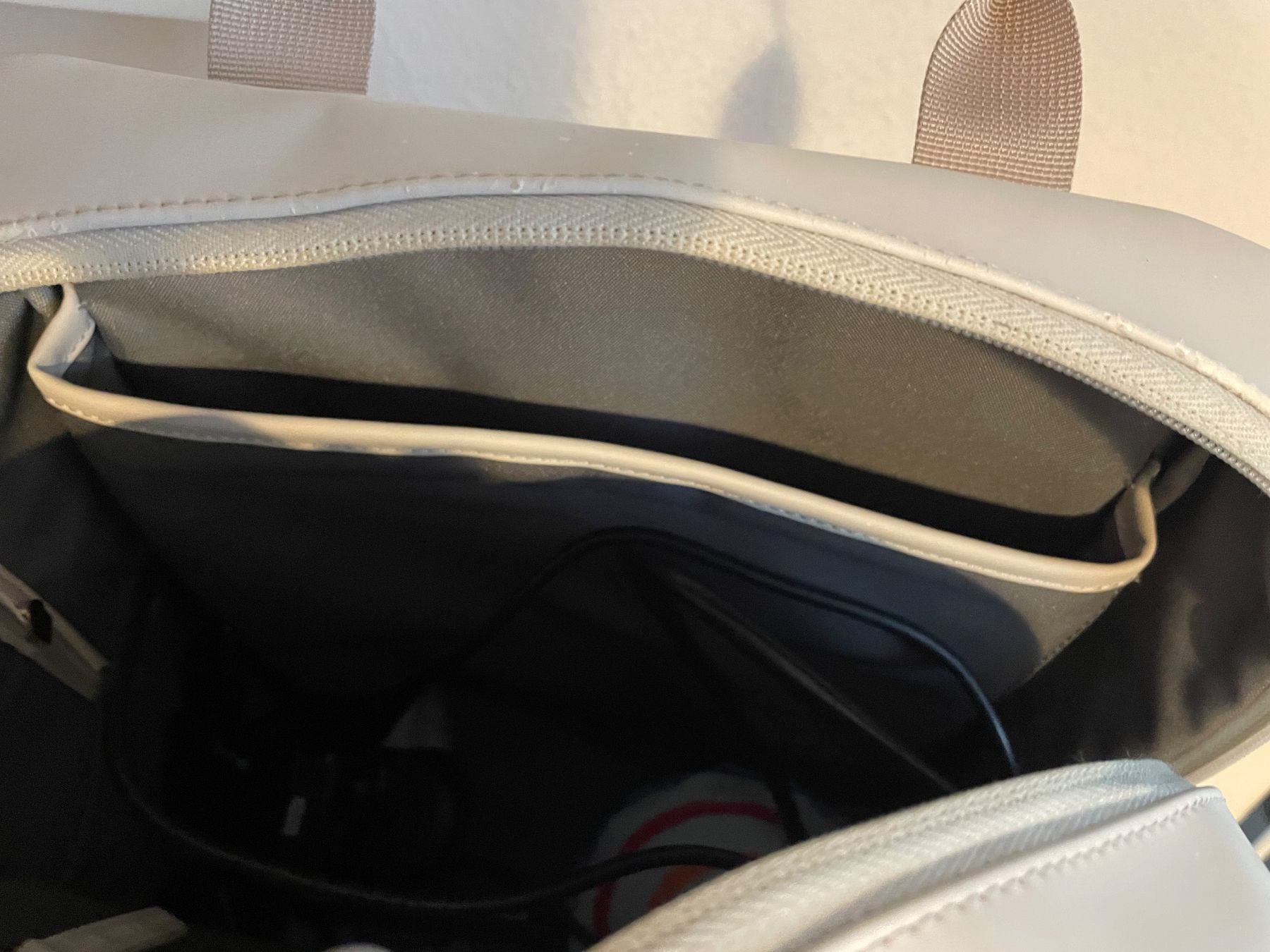 Kapten & Son Sacs à dos: Kapten & Son Rucksack – D'occasion à Zürich par Angi_S. 3