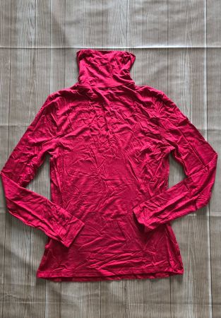 🆕️ Viscose Langarmshirt in Beerenrot - L - Rollkragen 4️⃣