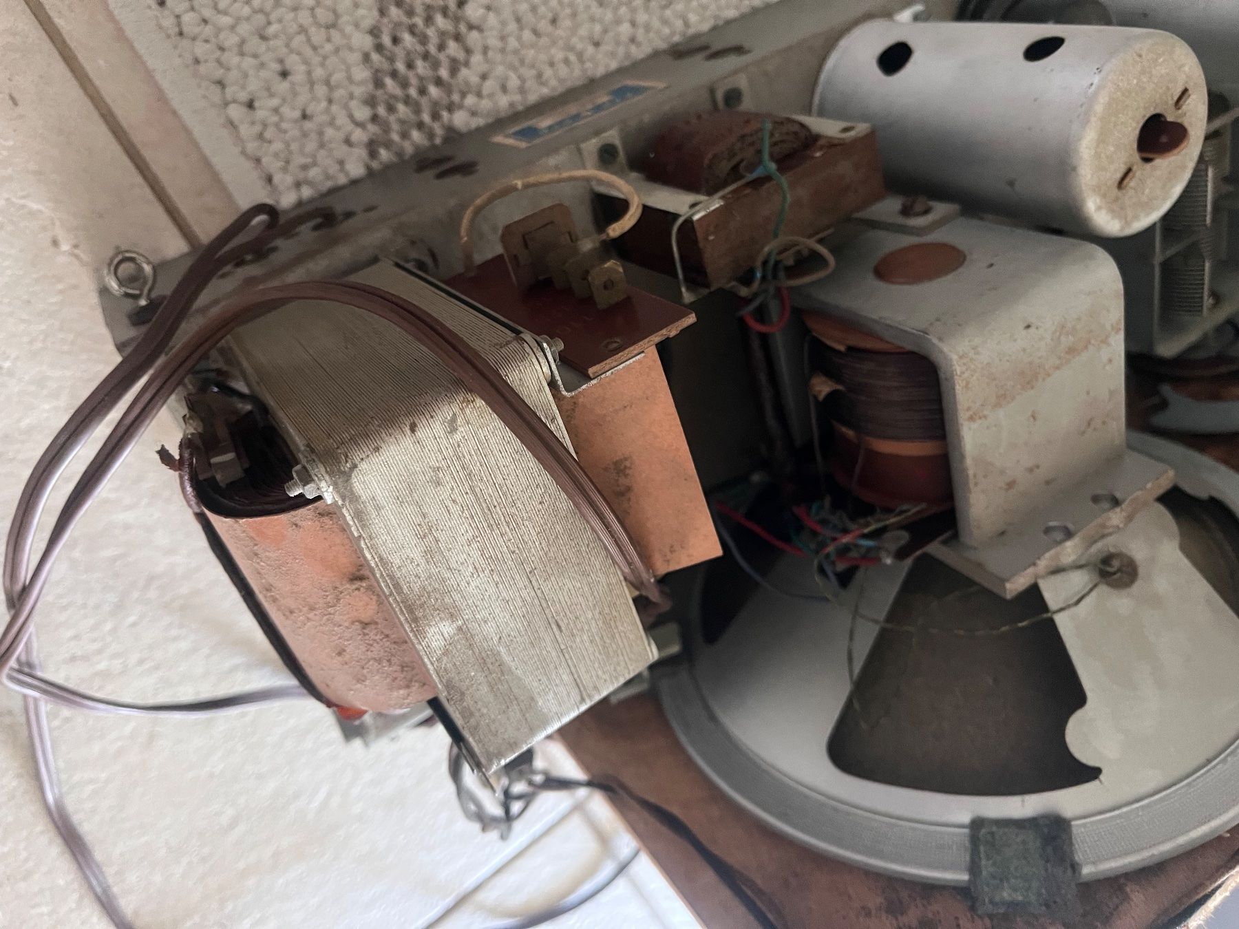 Radios: Radio Chassis Röhrenradio – Gebraucht aus Bäretswil von Rasubi 8